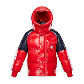 今年冬天可以收蒙口
大童款比打折还便宜 null Saks Fifth Avenue