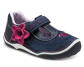 喜健步 比妈妈更关注
宝宝的每一个脚印 让SRT帮你给宝宝选鞋 Macy's