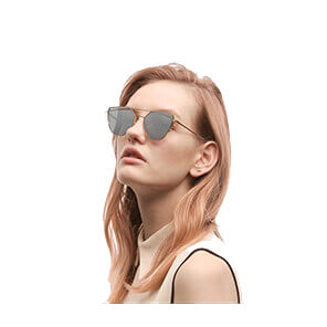 夏季必备潮货
Gentle Monster null Saks Fifth Avenue
