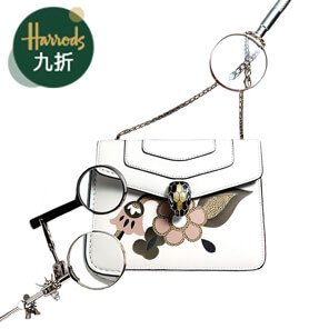 一直想买的宝格丽
终于打折啦！ 宝格丽蛇头包中英差价5K+ Harrods