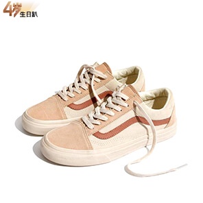最近很火的怀旧粉Vans
趁包邮来收一下 Madewell家必入草单在这里 Madewell