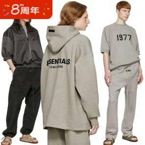 Essentials换季
罕见折扣5折起 null SSENSE
